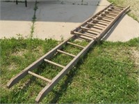 Extension Ladder - weathered wood - 25'