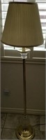 819 - TRADITIONAL STYLE FLOOR LAMP 59"H