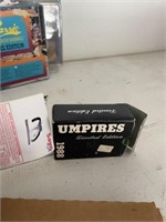 1988 Umpire cards