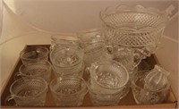 Tray Lot of Assorted Glass Items