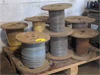Pallet with spools of wire