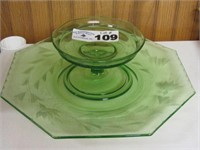 Green Etched Glass Chip & Dip Style Serving Plate