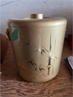 Vintage Asian Themed Ice Bucket