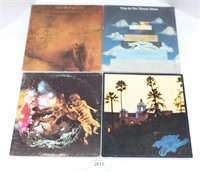 4 pcs. Record Albums - Moody Blues