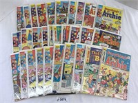 30 pcs. Everythings Archie Comic Books