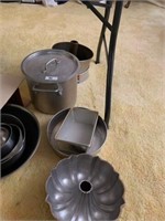 LOT OF POTS AND PANS