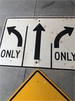 DIRECTIONAL TRAFFIC SIGN