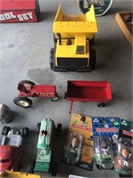 TONKA DUMP TRUCK