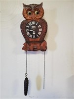 Tezuka Co. POPPO Owl Moving Eyes Wooden Wall Clock