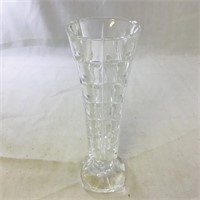 Vintage Glass Flower Vase (6" Tall)
