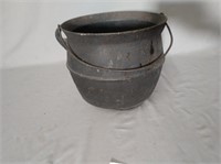 Antique Cast Iron Cooking Pot