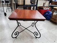 Wrought Iron & Wood End Table 23x20x23
