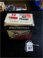 25ct-2 3/4 12ga 4 and 6 shot  in Vintage Box