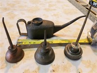 Miniature Oil cans, 4 in lot