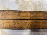 Upson Nut Co. #72 - 1/2 foldup ruler  24"