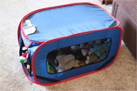 Sport Pet Covered Pet Bed with Toys