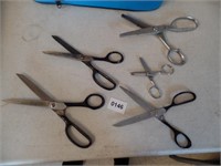 Scissors & Pinking Shears, Japan