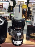 Coffee maker with bean grinder