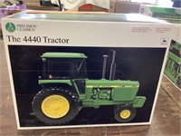 Precision Classics 4440 tractor, NIB
