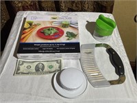 Assorted Lot of Kitchen Items