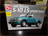 1996 Chevrolet S-10 Sportside model kit