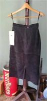 Black Leather Skirt w/ Tags Size 12 Deer Leather