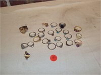Lot of 22 Untested Rings, Most with Stones