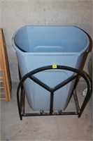 Plastic Trash Can & Heavy Metal Trash Can Holder