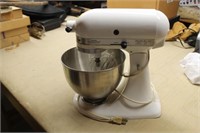 KitchenAid White Mixer & Pasta Maker