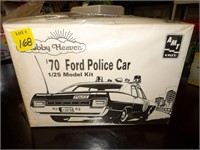 '70 Ford Police car Model Kit