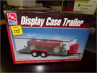 Display Case Trailer Model Kit