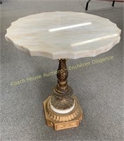 Marble top pedestal table, table de piédestal