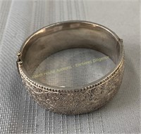 Sterling silver engraved bangle bracelet 60 grams