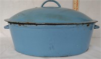 Blue Cast Iron Enameled 8 Liter Oval Pot w/ Lid