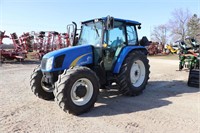 NEW HOLLAND T5060 MFWD - 4643 HOURS