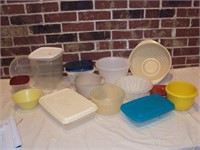 Large Lot plastic containers & misc