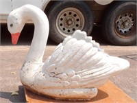 CONCRETE SWAN PLANTER (DOLLY NOT INCLUDED)