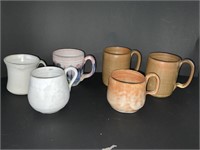 6 PIECES POTTERY