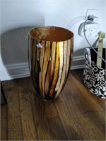 Italian art glass vase painted inside