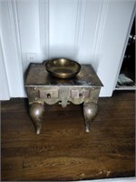 Brass decorator stand imported