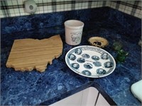 Wadsworth plate and spoon holder.  Ohio coal