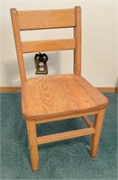 Oak child’s chair