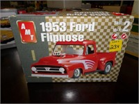 1953 Ford Flipnose Model Kit