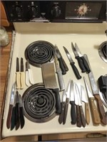Kitchen knives and chopper, paring knives
