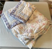 Full-size wedding ring pattern quilt with two