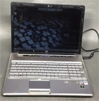 Hewlett-Packard Laptop Computer & Charger