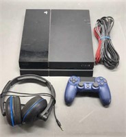 500GB PlayStation 4 W/ Controller