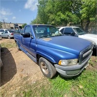 1995 Blue Dodge Ram 1500 (No Battery)