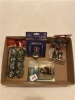Holiday Box Lot of Figurines
