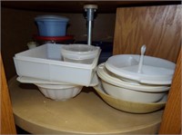 Tupperware,s&p, plastic containers